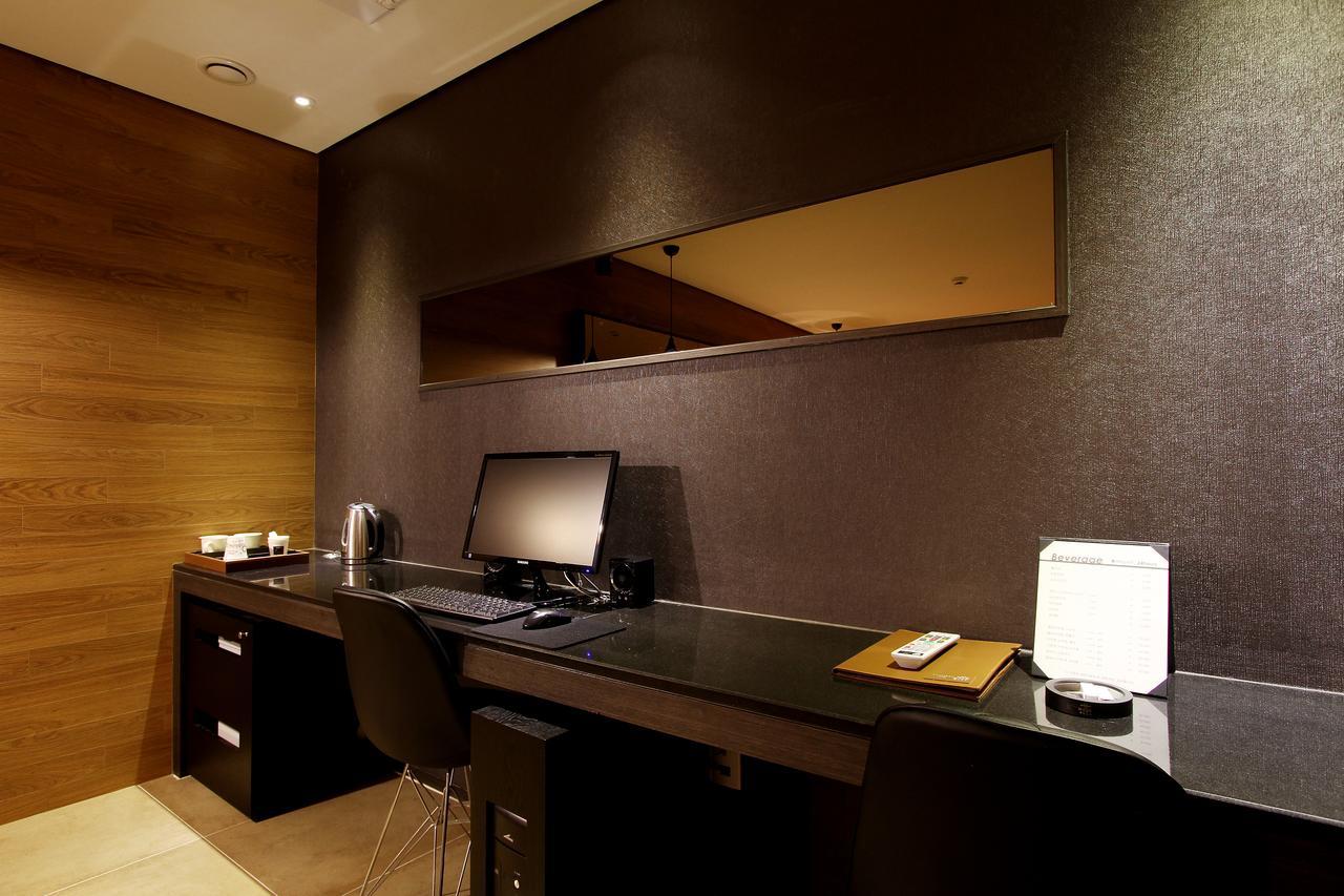 Uijeongbu Latree Hotel Kültér fotó