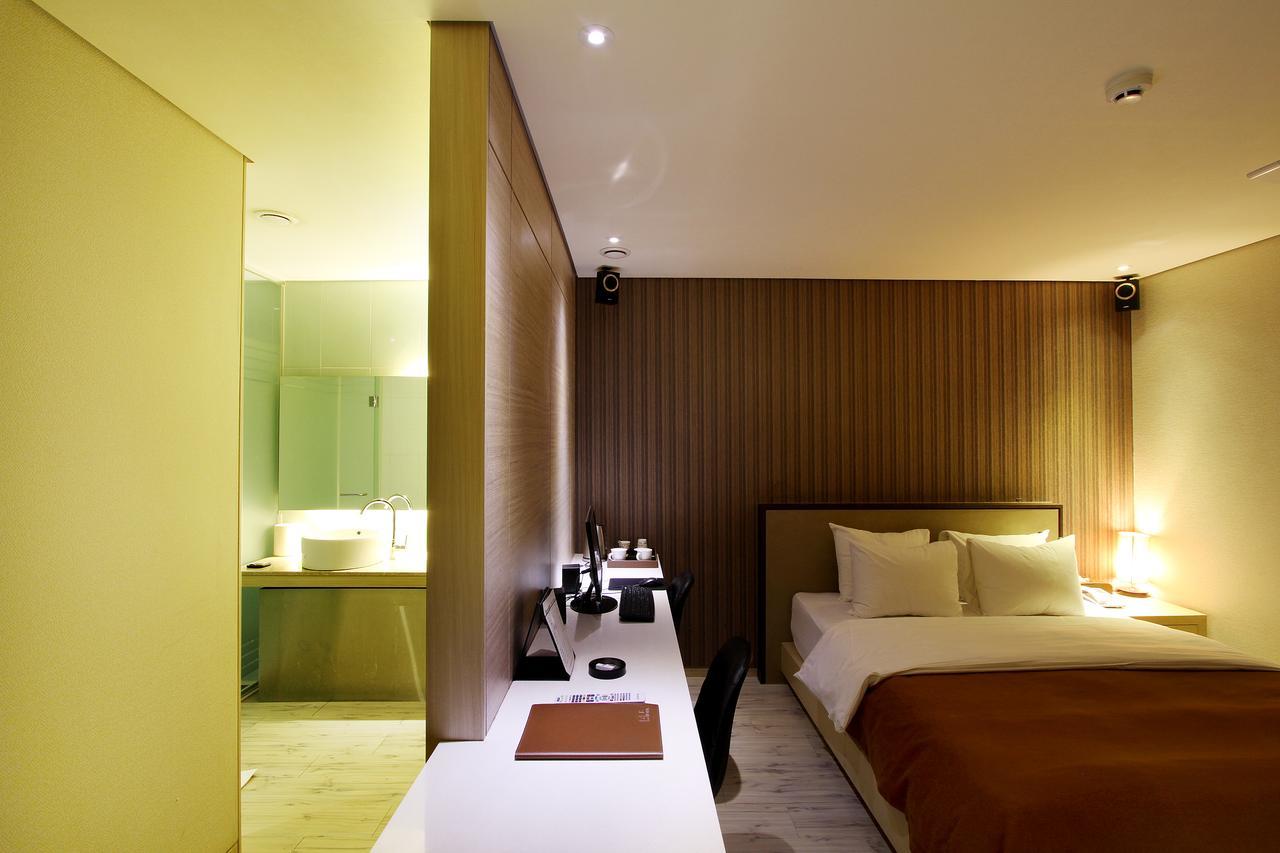 Uijeongbu Latree Hotel Kültér fotó