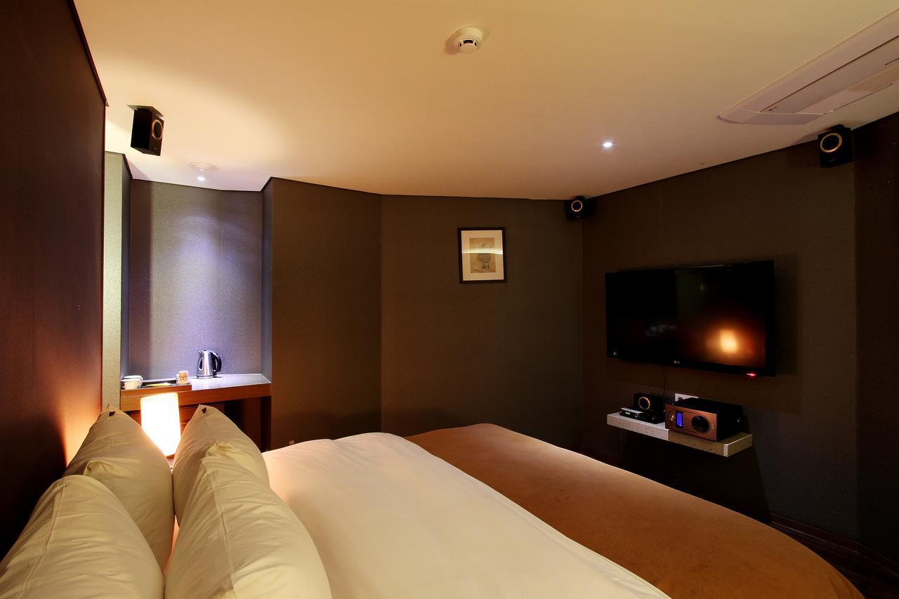 Uijeongbu Latree Hotel Kültér fotó