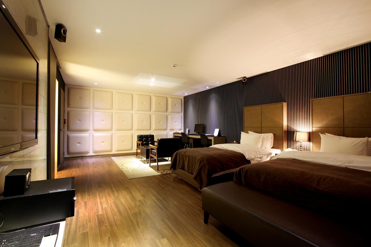 Uijeongbu Latree Hotel Kültér fotó