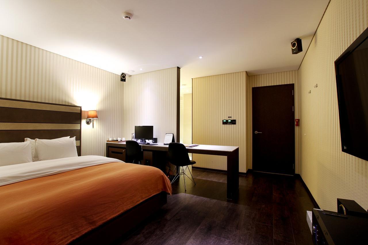 Uijeongbu Latree Hotel Kültér fotó