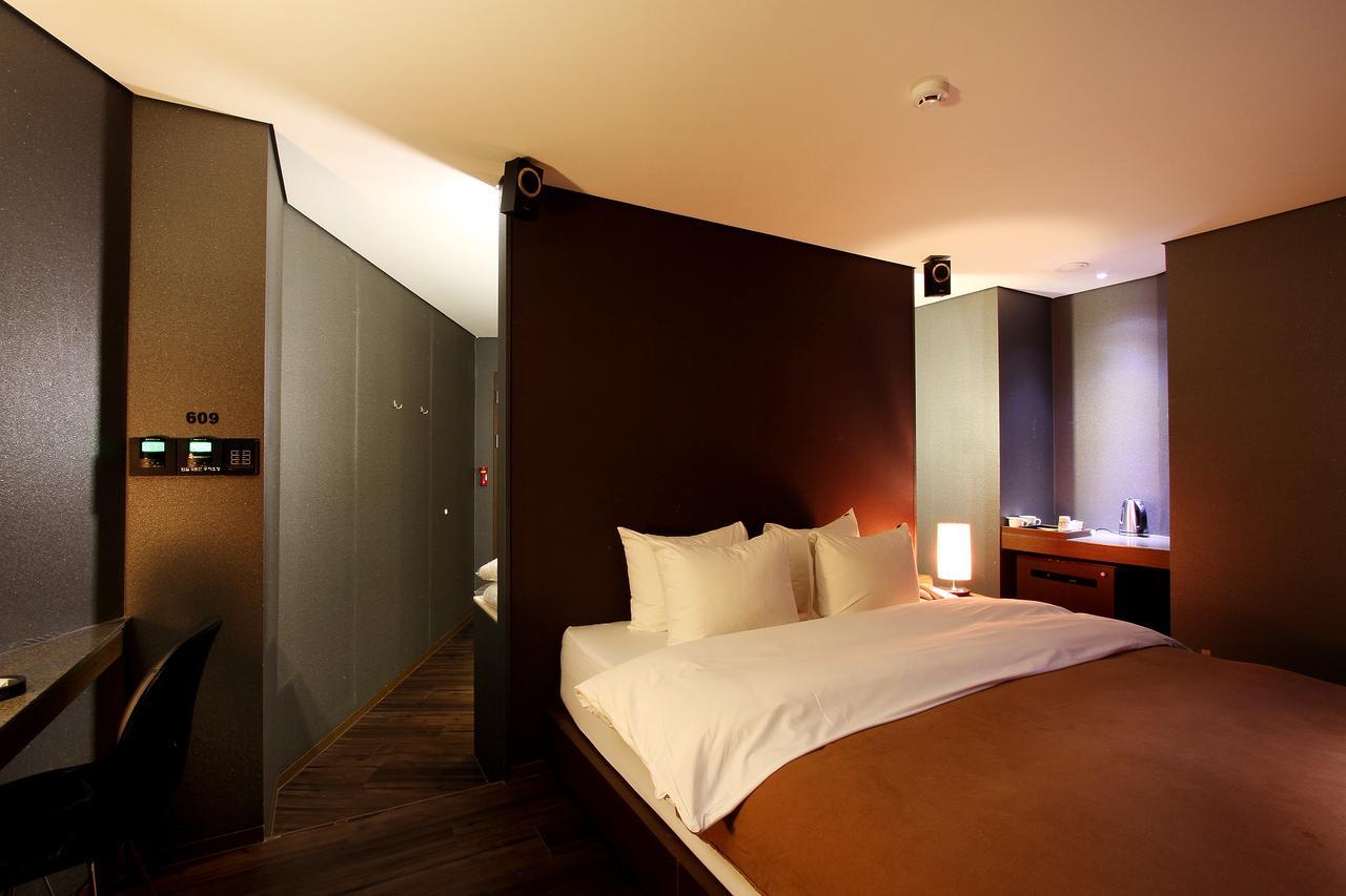 Uijeongbu Latree Hotel Kültér fotó
