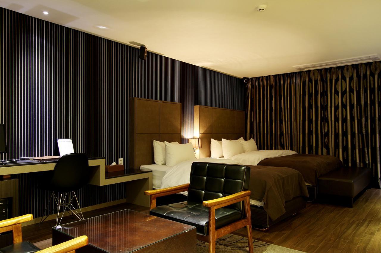 Uijeongbu Latree Hotel Kültér fotó