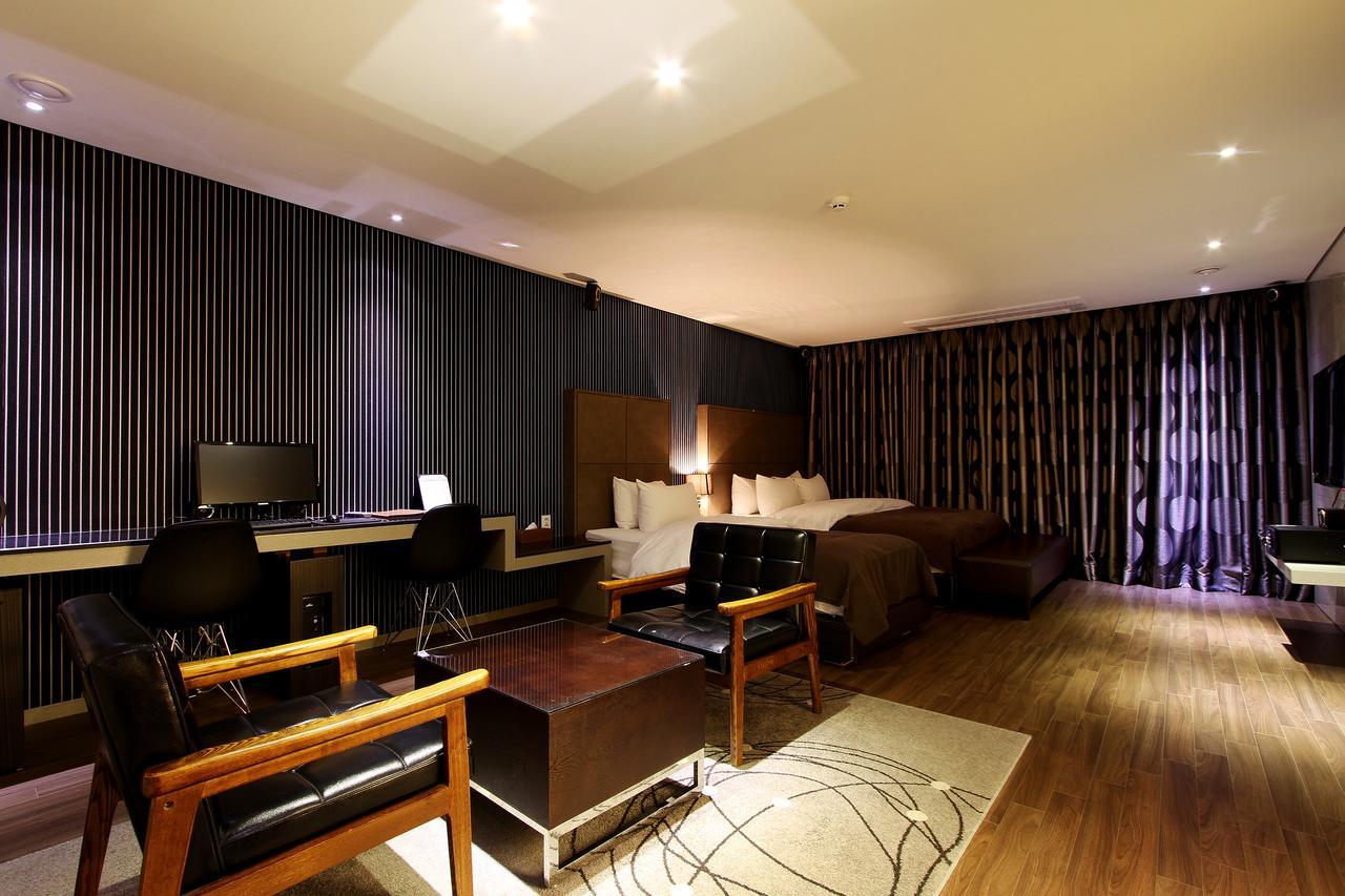Uijeongbu Latree Hotel Kültér fotó