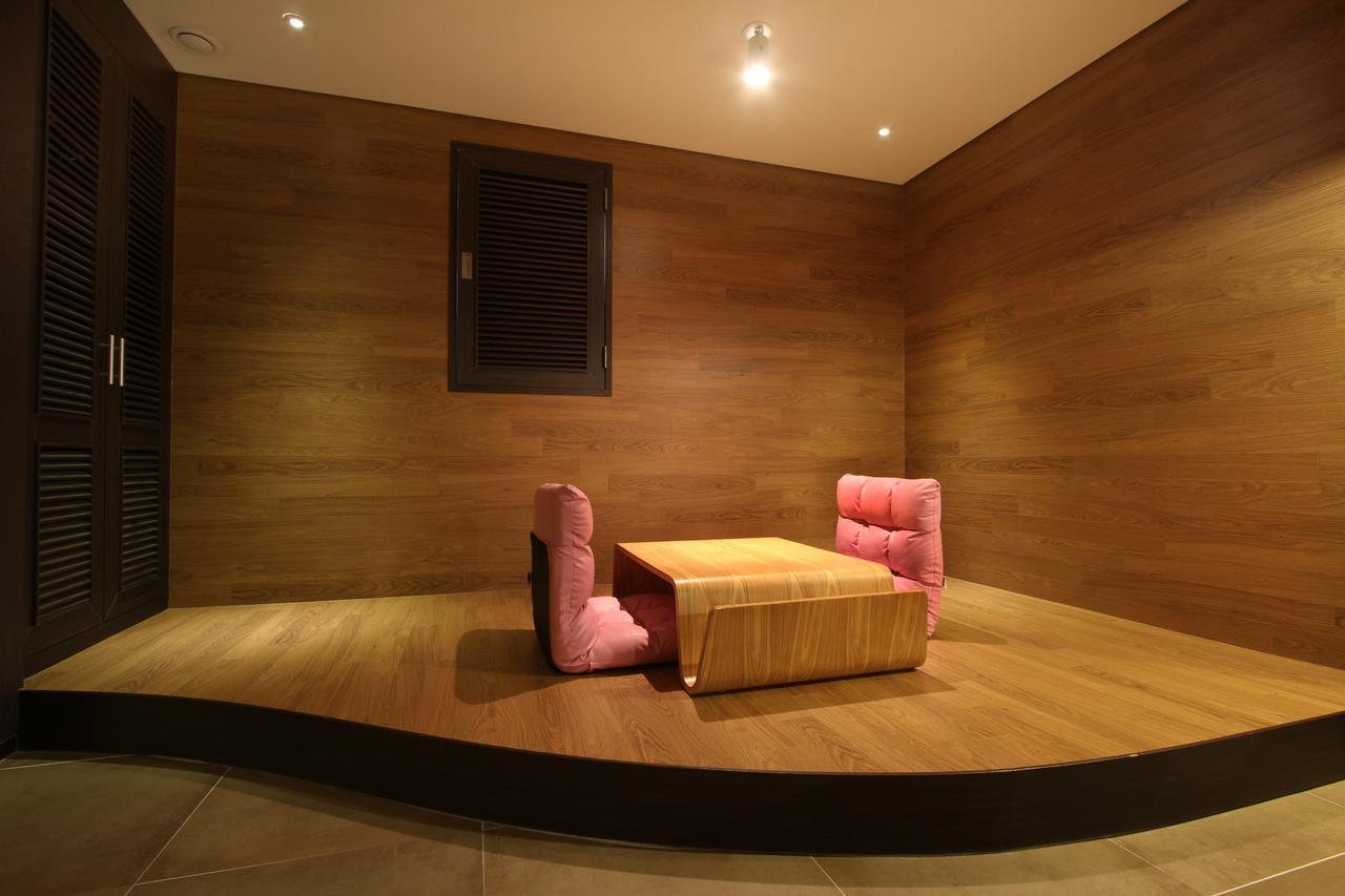 Uijeongbu Latree Hotel Kültér fotó