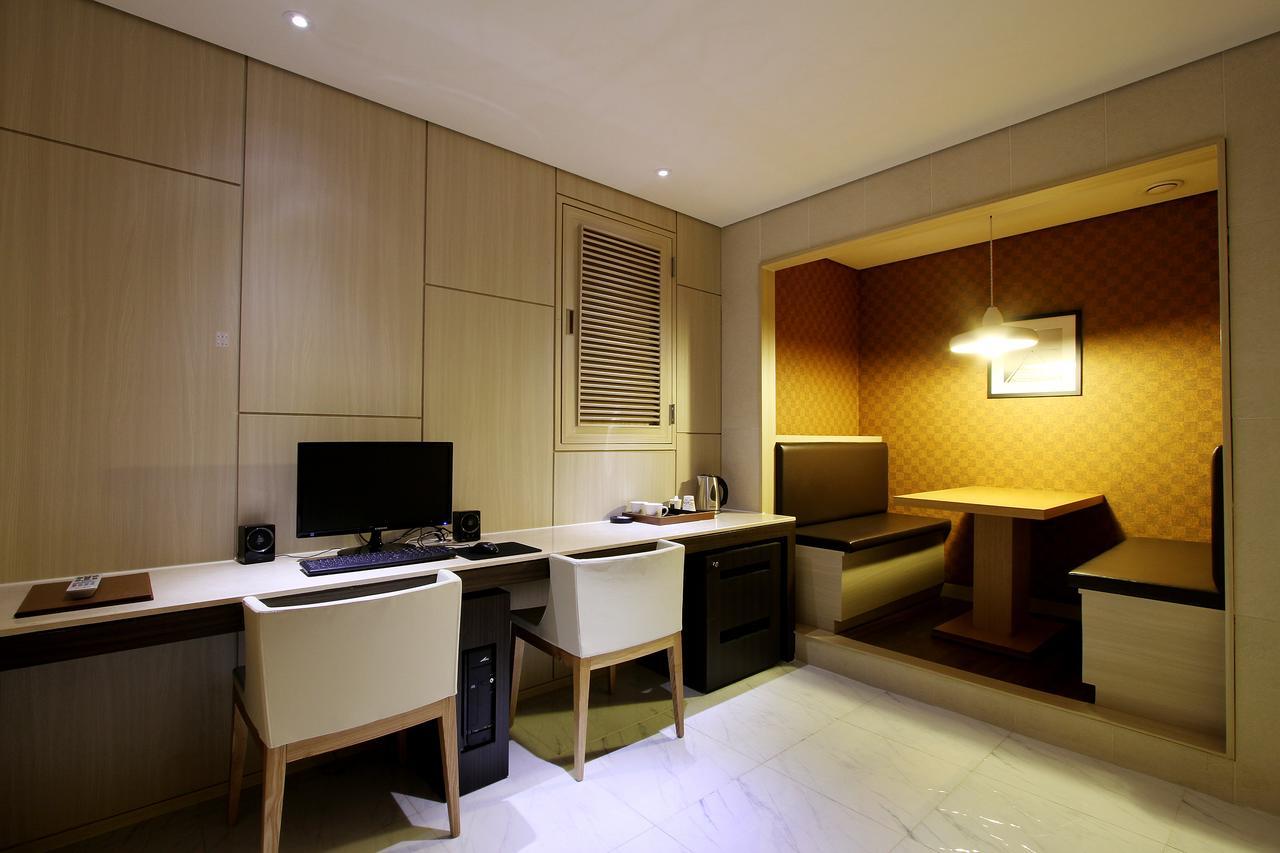 Uijeongbu Latree Hotel Kültér fotó