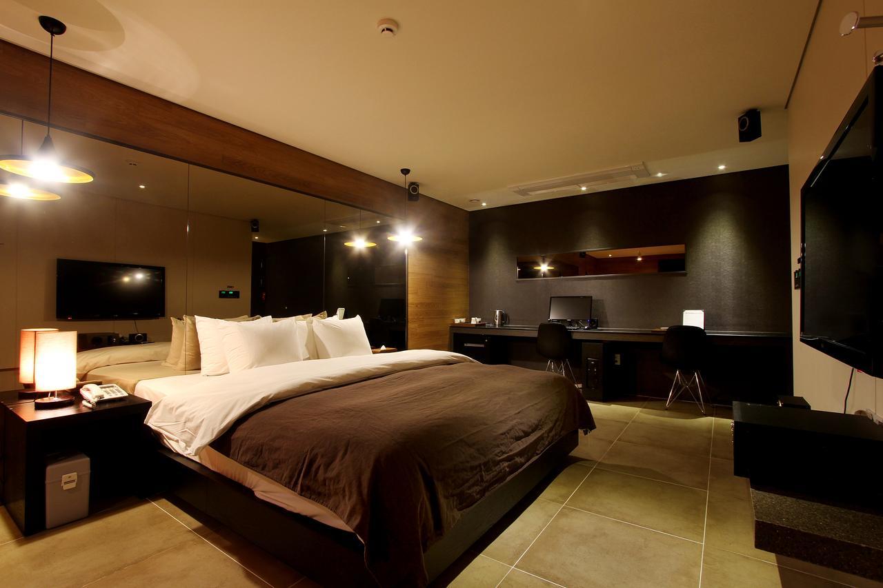 Uijeongbu Latree Hotel Kültér fotó