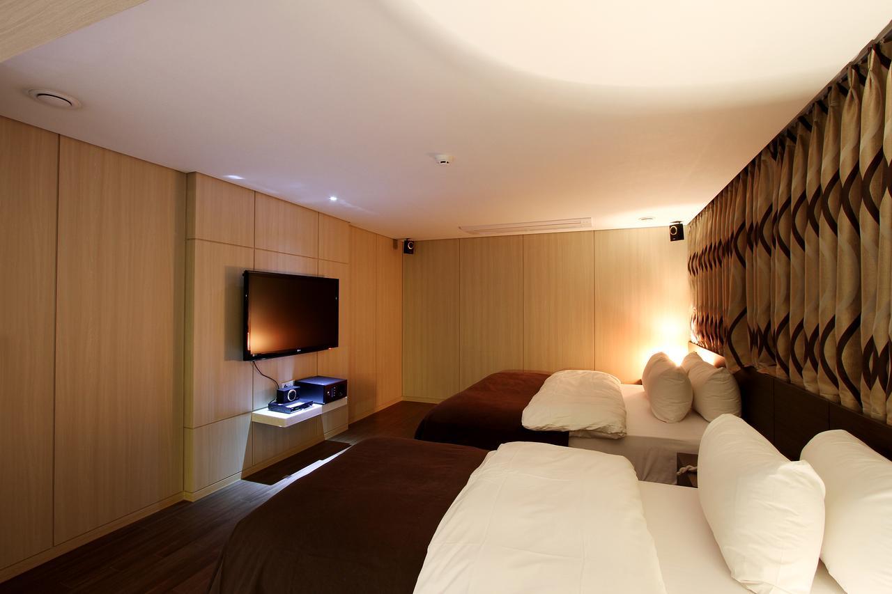 Uijeongbu Latree Hotel Kültér fotó