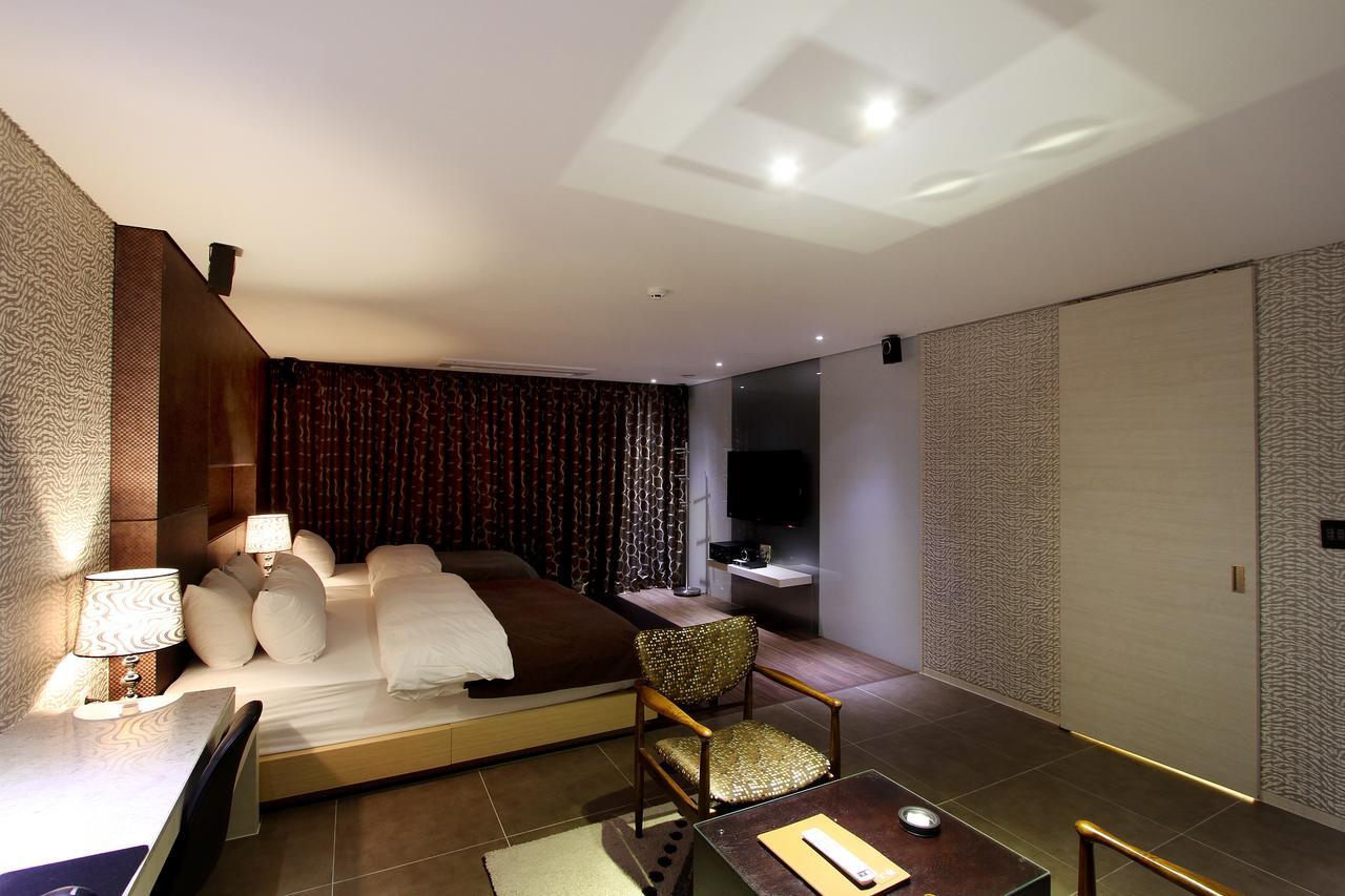 Uijeongbu Latree Hotel Kültér fotó