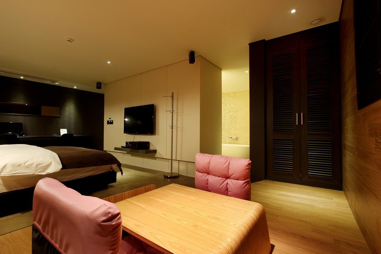 Uijeongbu Latree Hotel Kültér fotó