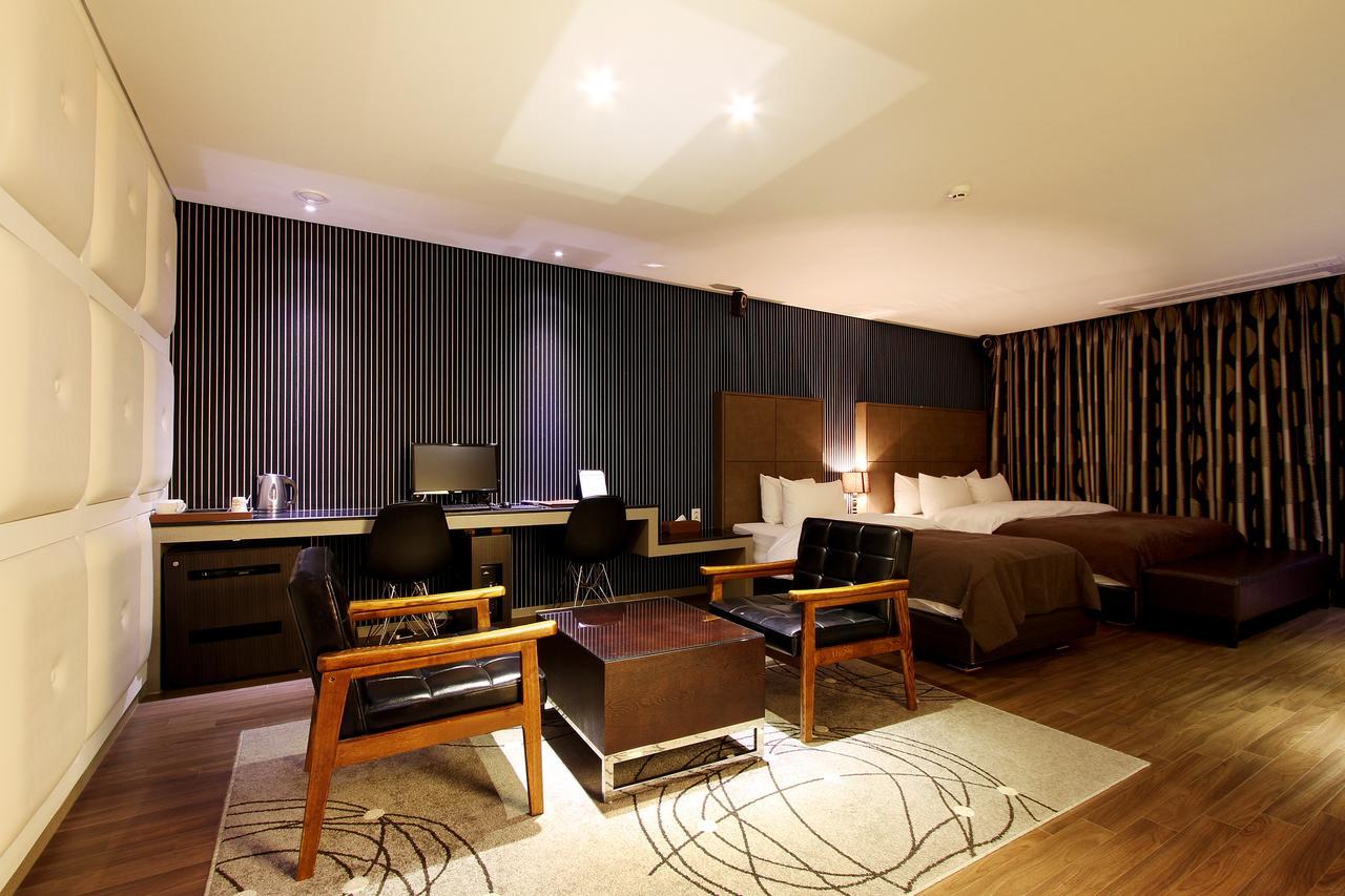 Uijeongbu Latree Hotel Kültér fotó