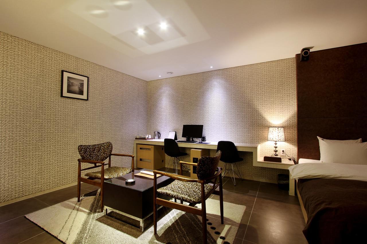 Uijeongbu Latree Hotel Kültér fotó